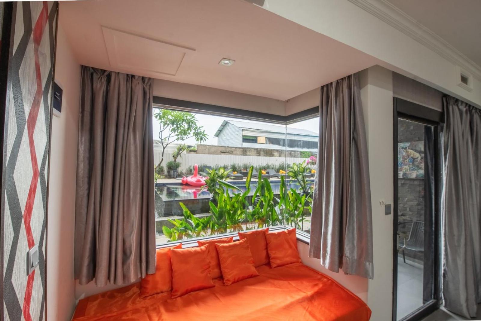 L'Amore Hotel Seminyak Экстерьер фото