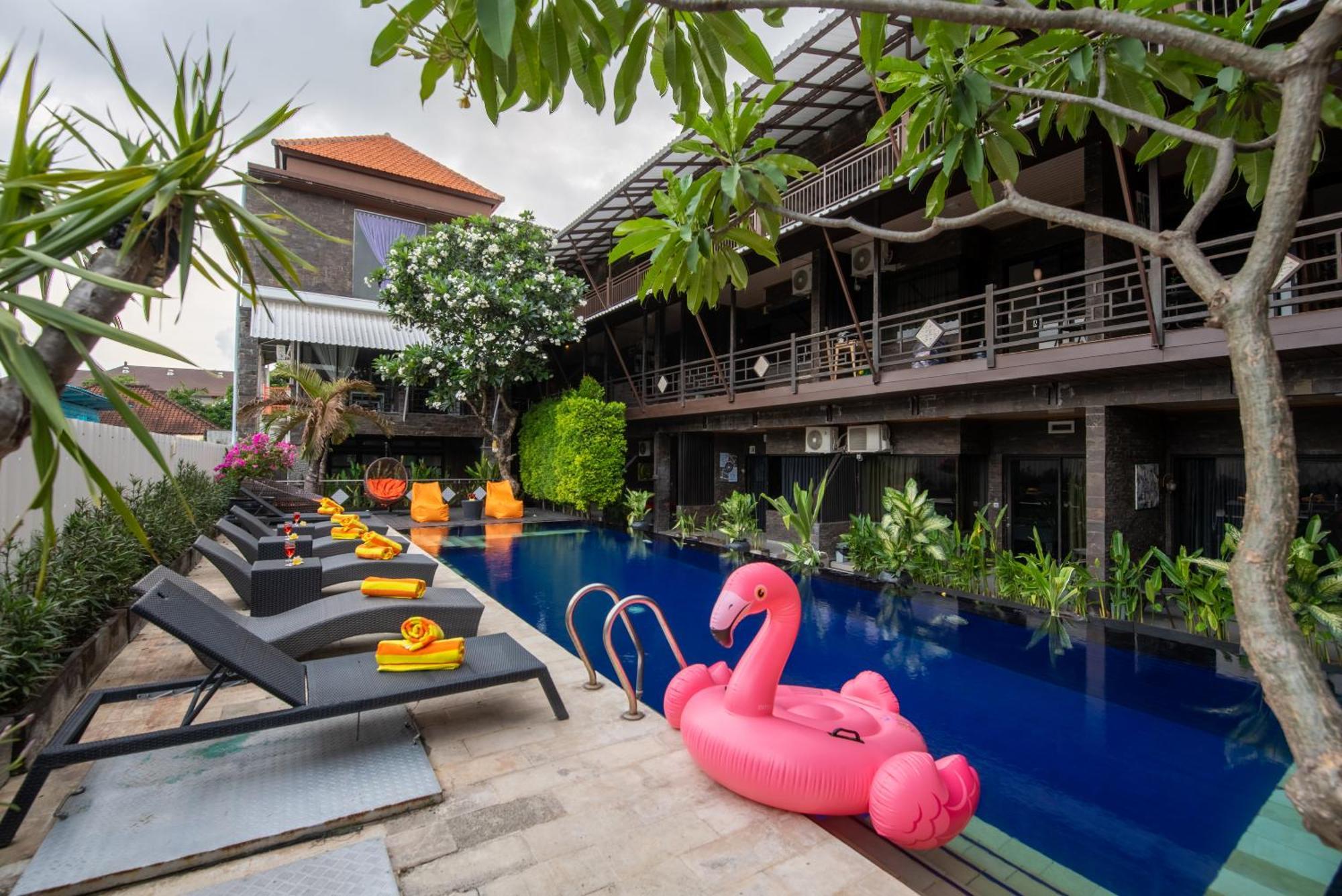 L'Amore Hotel Seminyak Экстерьер фото